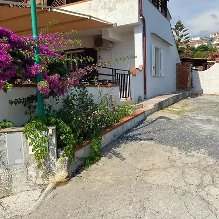 Rosa Apartment Diamante